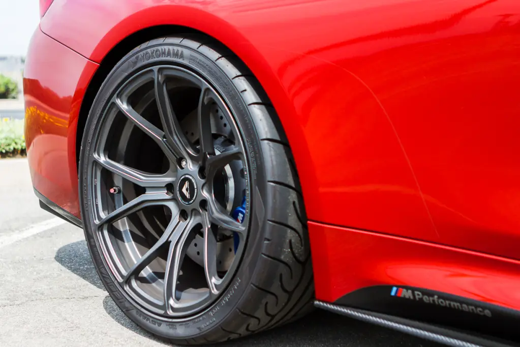 BMW M4 Custom Wheels Vorsteiner VFF103 19x9 5 ET Tire Size R19 bmw-m4-custom-wheels-vorsteiner-vff103-19x9-5-et-tire-size-r19