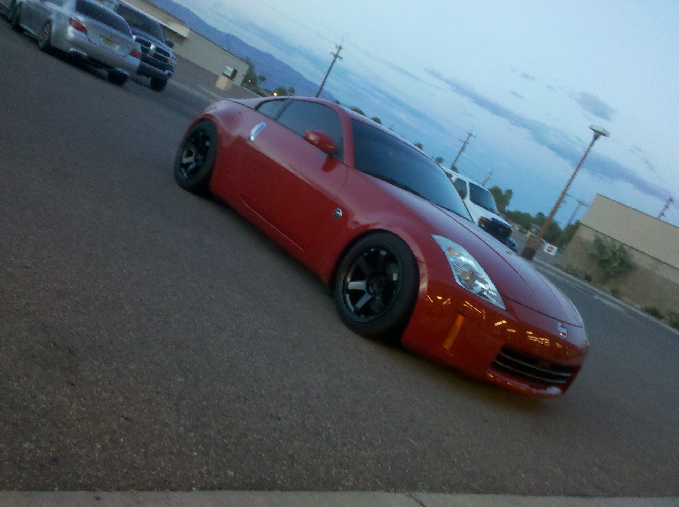 Nissan 350Z custom wheels Rota Grid 18x9.5, ET +20, tire size 225/45