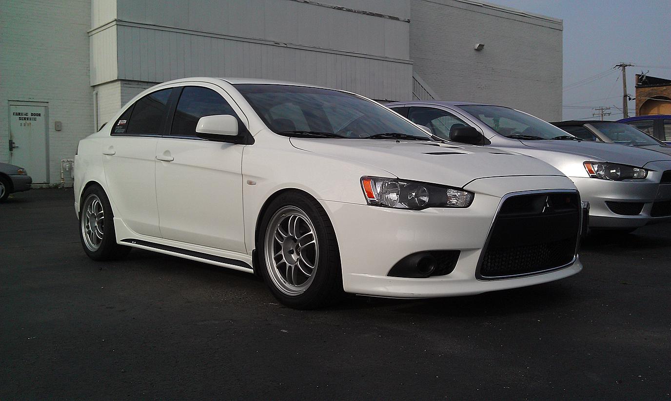 Mitsubishi Lancer Evolution Enkei RPF1 17x8.5