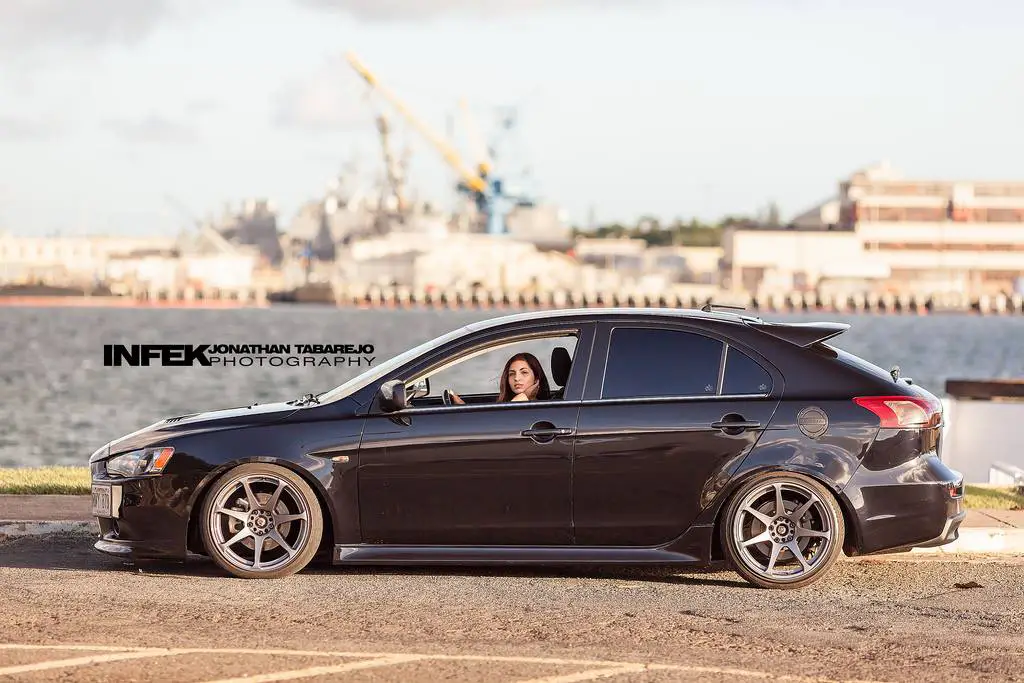 Mitsubishi Lancer Sportback MB Battles 18x9.5