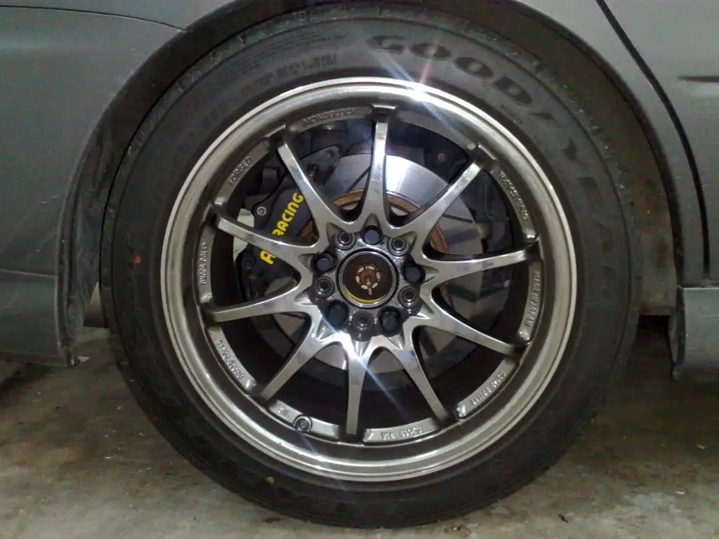 Mitsubishi Lancer Evolution custom wheels Volk Racing CE28N 17x8.5, ET +25, tire size 235/45 R17