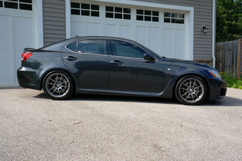 Lexus ISF Enkei 18x9.5