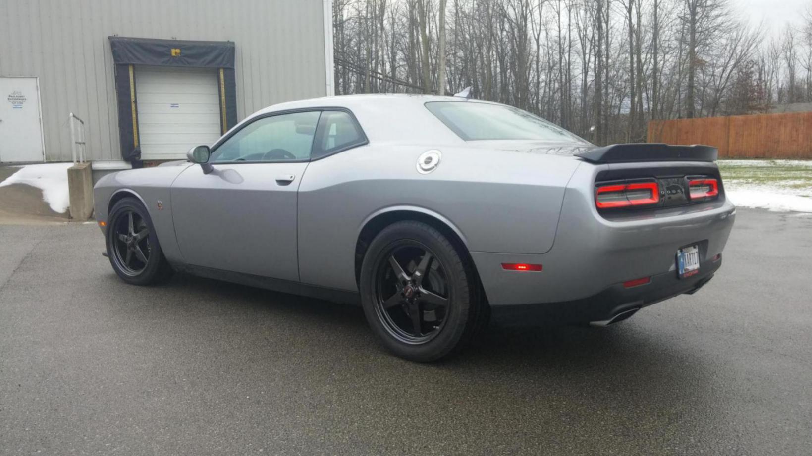 Dodge Challenger Race Star Dark Star 20x9.0