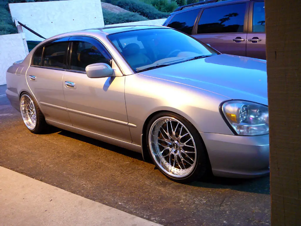 Infiniti Q45 Work Wheels Rezax II 20x9.5