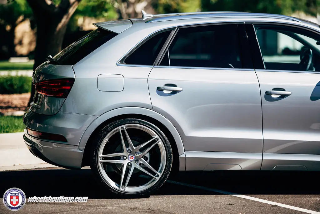Audi Q3 HRE P107 21x9.0