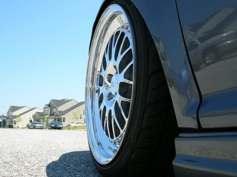 Volkswagen Jetta custom wheels 18x8.5, ET +25, tire size 205/40 R18