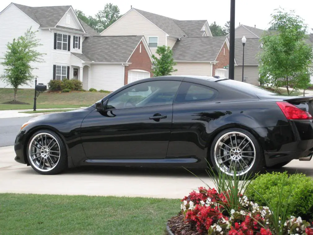 Infiniti G37 custom wheels GT 30 20x9.5, ET +35, tire size 245/35 R20