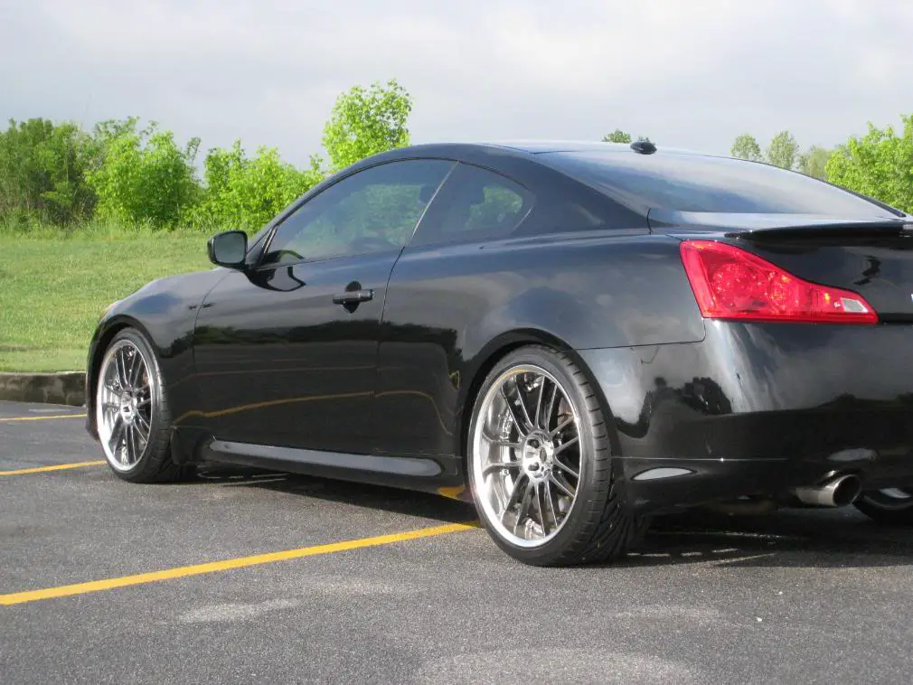 Infiniti G37 custom wheels GT 30 20x9.5, ET +35, tire size 245/35 R20