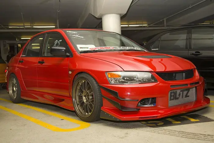 Mitsubishi Lancer Evolution Custom Wheels Rays Engineering Volk Racing 