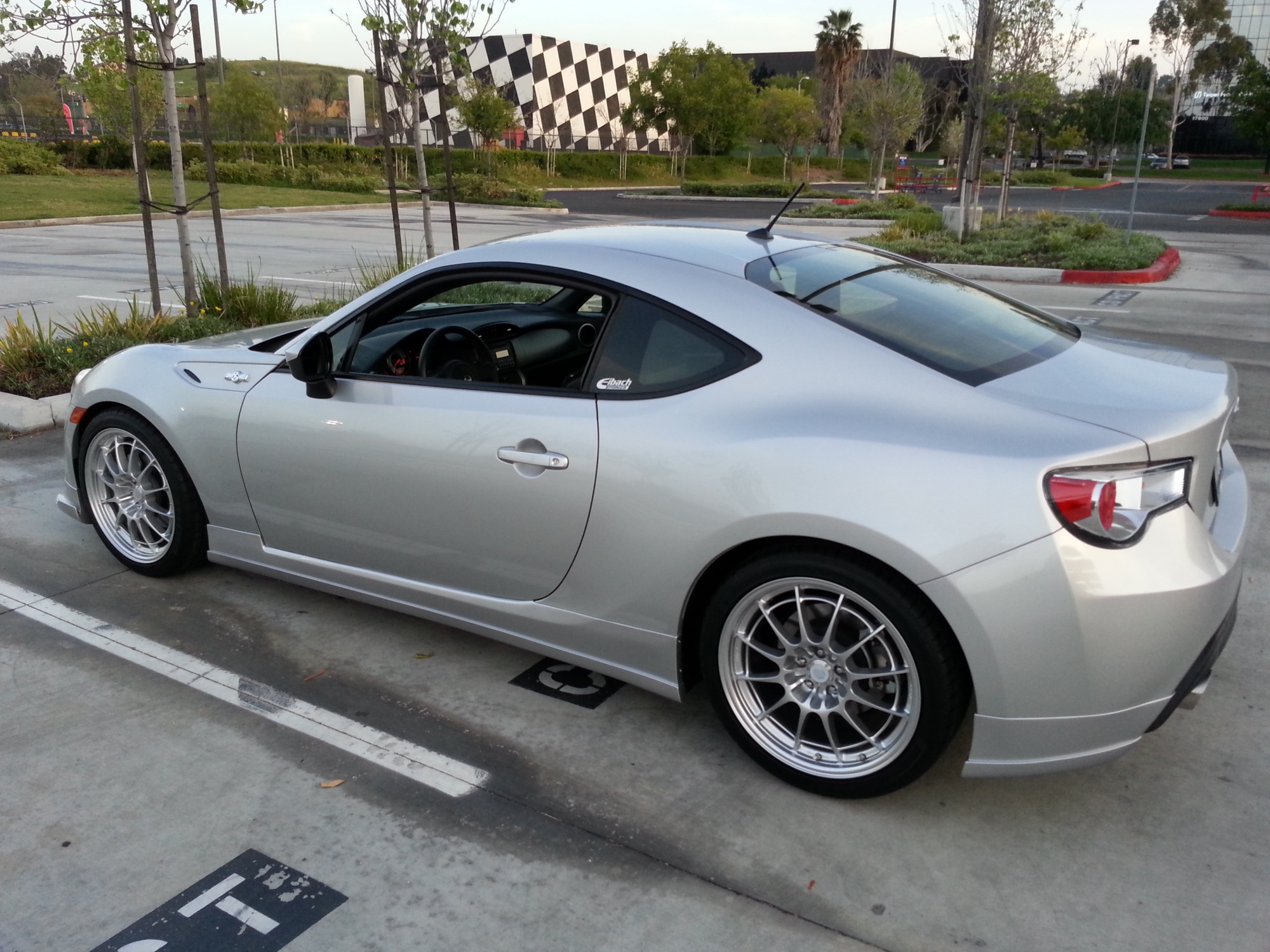 Scion FRS Enkei Nt03+M 18x8.0