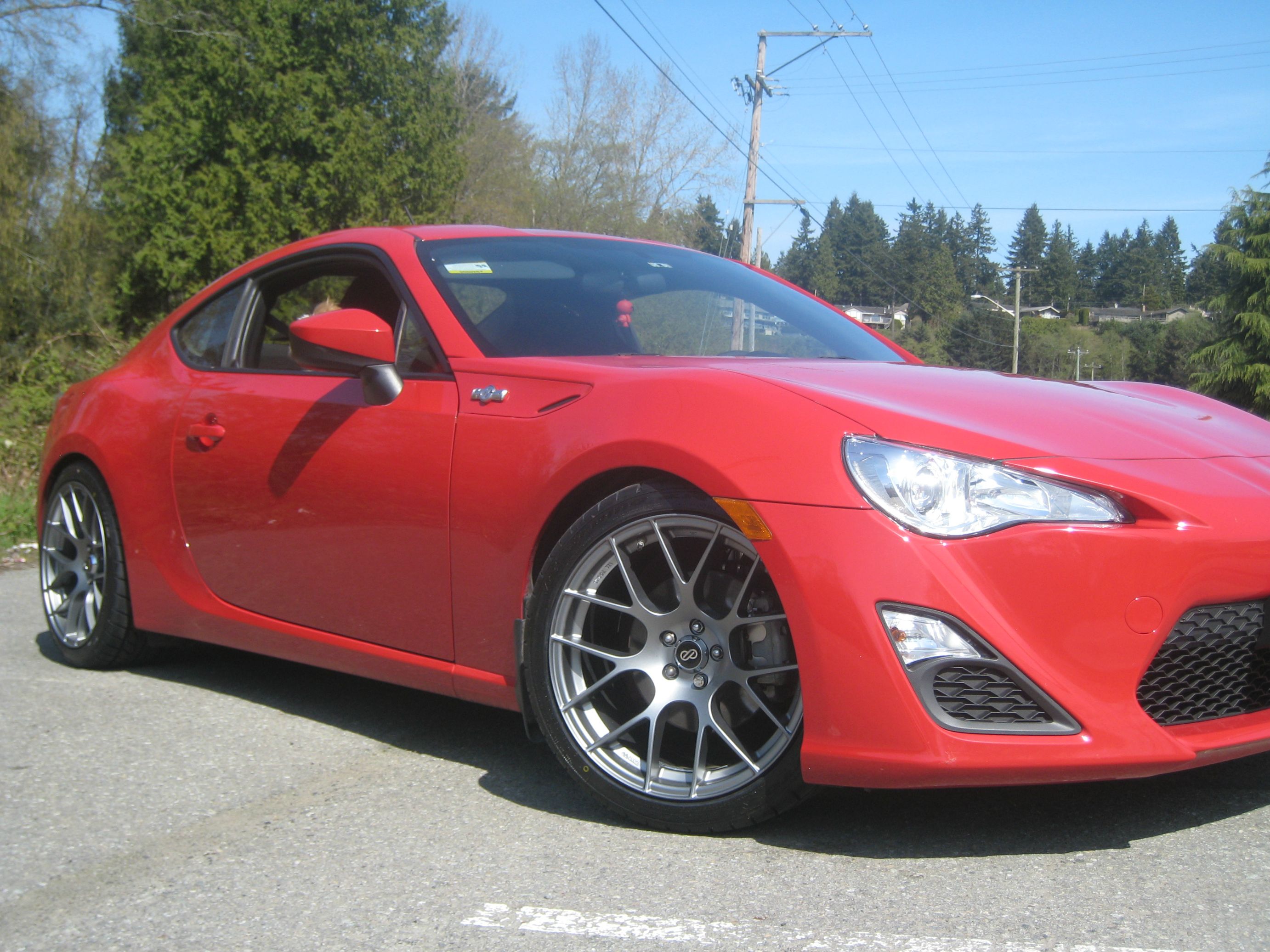 Scion FRS Enkei Raijin 18x9.5