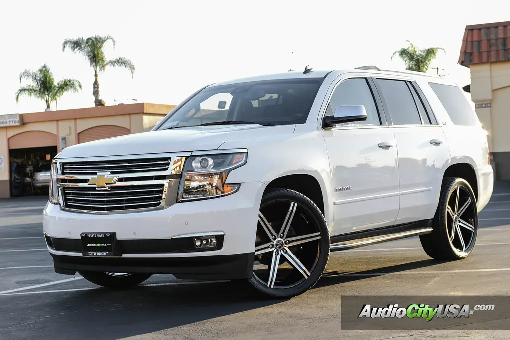 Chevrolet Tahoe Versante VT 228 24x9.5?
