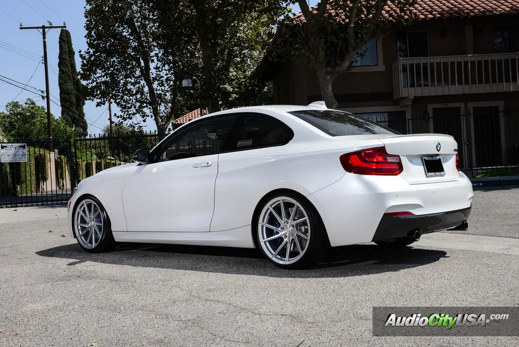 BMW M235 Stance SF 01 19x8 5 bmw-m235-stance-sf-01-19x8-5