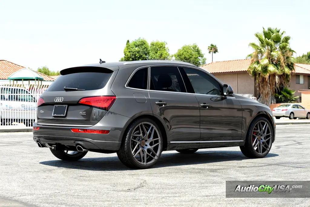 Audi Q5 custom wheels Blaque Diamond BD 3 22x9.0, ET , tire size 265/35