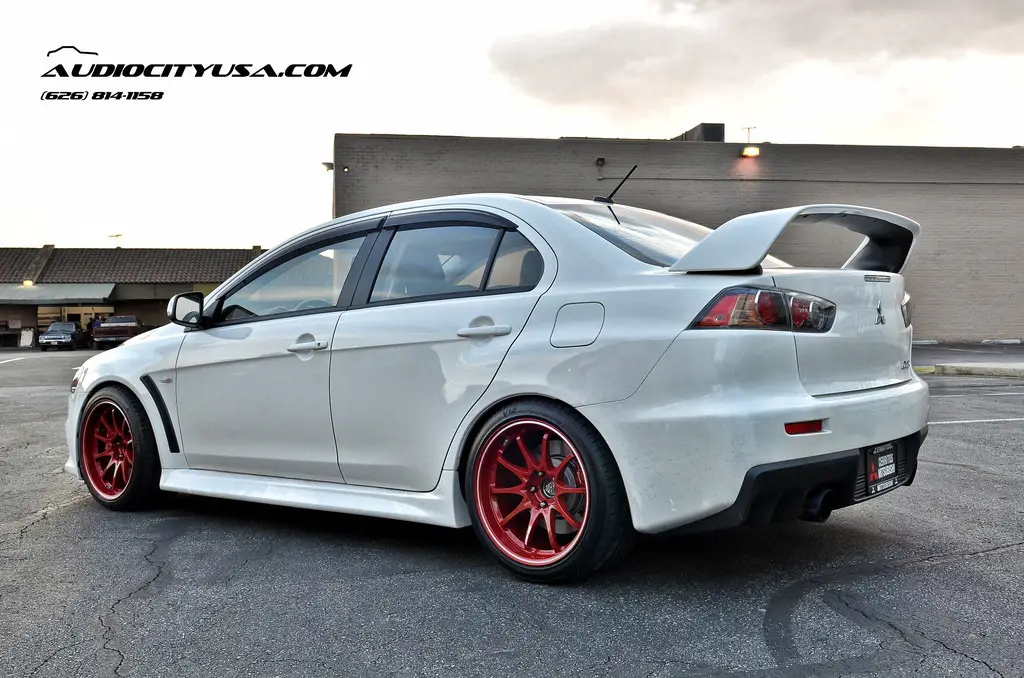 Mitsubishi Lancer Evolution custom wheels Volk Racing CE28RT 18x10.5, ET , tire size 275/35 R18