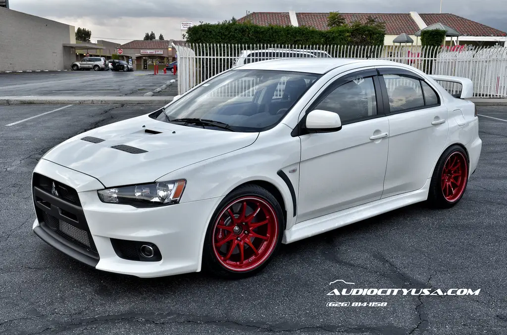Mitsubishi Lancer Evolution custom wheels Volk Racing CE28RT 18x10.5, ET , tire size 275/35 R18