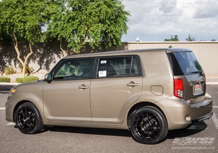 Scion xB Enkei Raijin 18x