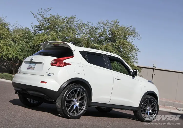 Nissan Juke TSW Nurburgring 20x nissan juke white bodykit 