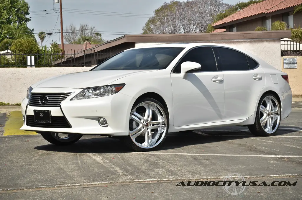 Lexus ES 350 Merceli M6 22x8.5